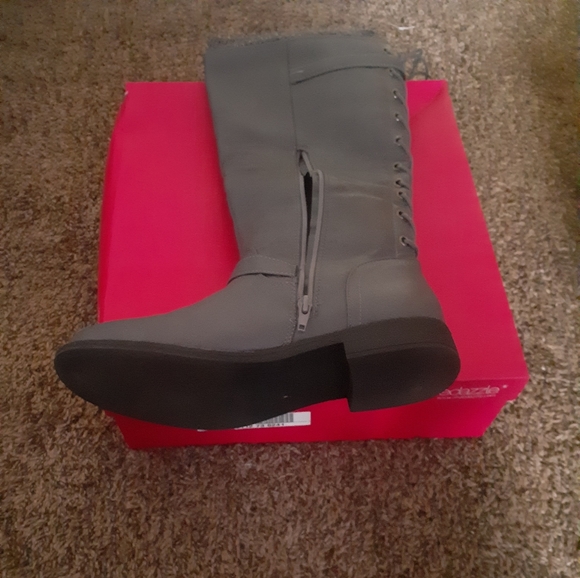 Boots - Picture 1 of 1